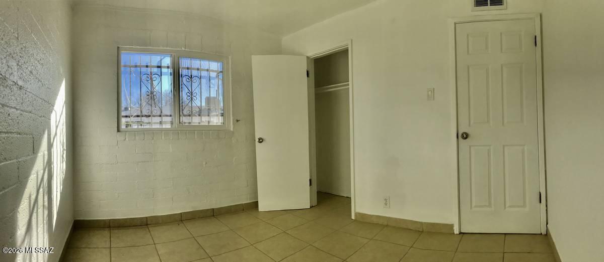 Residential Income in Tucson 5