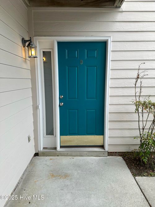 apt-d-705 Summertime Ln, Wilmington, NC, 28405-3555 | Card Image