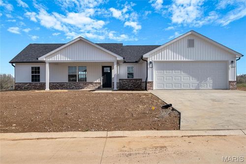 8 Bluebell Way, Jackson, MO, 63755 | Card Image