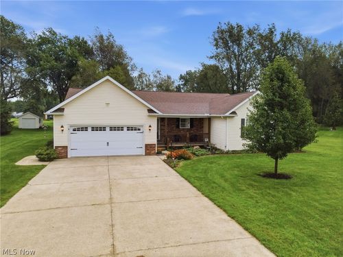 7288 Fieldstone Ave, Conneaut, OH, 44030-3160 | Card Image