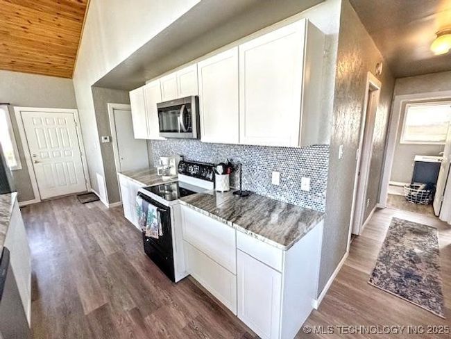 19690 W 892 Rd, House other with 4 bedrooms, 3 bathrooms and null parking in Park Hill OK | Image 5