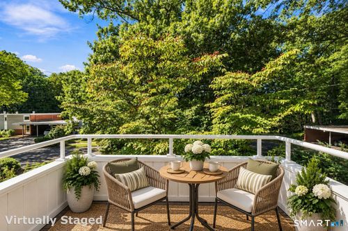 d2-22 N Lake Dr, Hamden, CT, 06517-2417 | Card Image