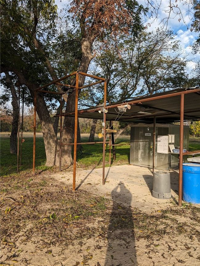 251 Private Road 2120, Home with 0 bedrooms, 0 bathrooms and null parking in Meridian TX | Image 12