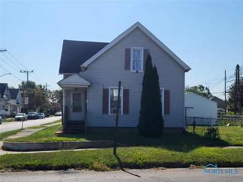 1320 Mott Ave, Toledo, OH, 43605-1676 | Card Image
