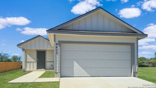 9823 Allende, San Antonio, TX, 78237 | Card Image