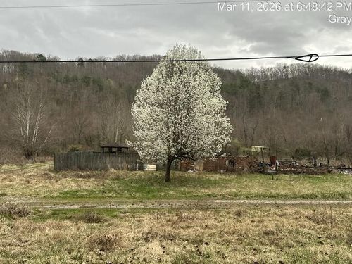 5449 S Ky 233, Gray, KY, 40734-6556 | Card Image