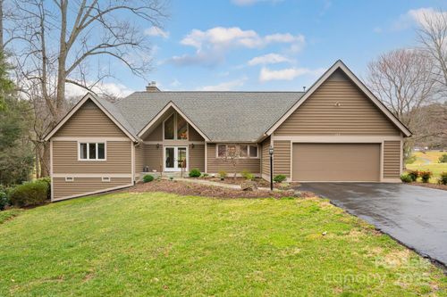 173 Winding Meadows Dr, Flat Rock, NC, 28731-9518 | Card Image