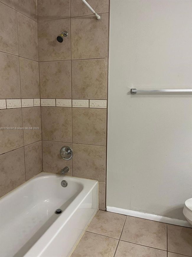 A - 4002 Dolomite St, Condo with 1 bedrooms, 2 bathrooms and null parking in ORLANDO FL | Image 14