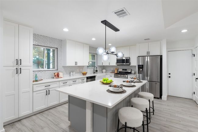 1618 Cripple Creek Dr, House other with 3 bedrooms, 2 bathrooms and null parking in Austin TX | Image 8