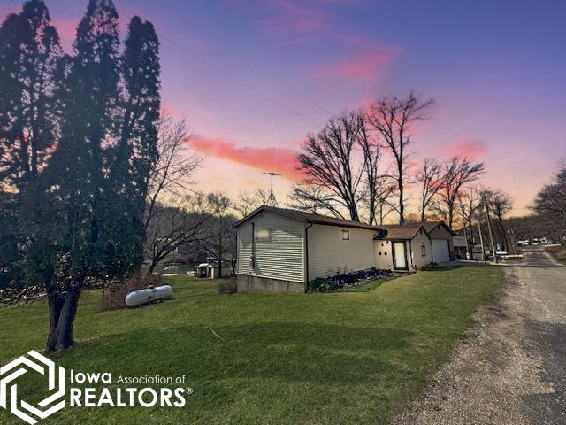 Lakeshore Dr, Brooklyn, IA 52211