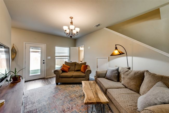 906 Chaparral Trl, Home with 3 bedrooms, 3 bathrooms and null parking in Midlothian TX | Image 11