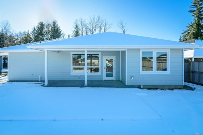 2876 Carlisle Lane, House other with 3 bedrooms, 2 bathrooms and 4 parking in Cumberland BC | Image 38