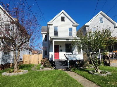 4724 5th Avenue, House other with 2 bedrooms, 1 bathrooms and 2 parking in Beaver Falls PA | Image 1