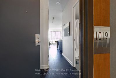 1019 - 1030 King St W, Condo with 1 bedrooms, 1 bathrooms and null parking in Toronto ON | Image 3