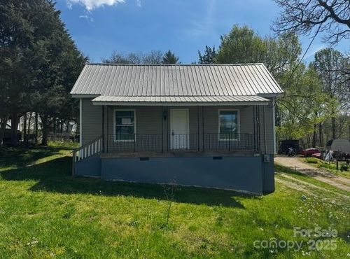 203 Watt St, Cooleemee, NC, 27014-0256 | Card Image