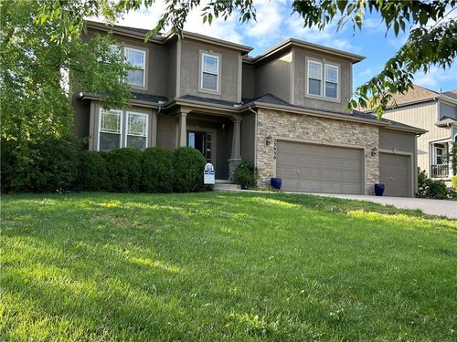 23930 W 124th Ct, Olathe, KS, 66061-6127 | Card Image