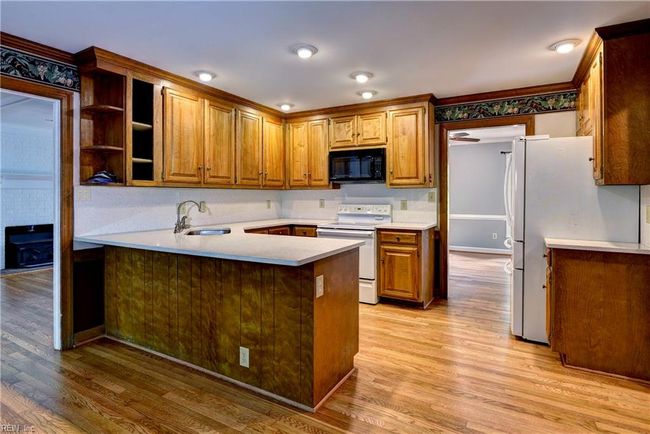 308 Royal Grant Dr, House other with 4 bedrooms, 4 bathrooms and null parking in Williamsburg VA | Image 13