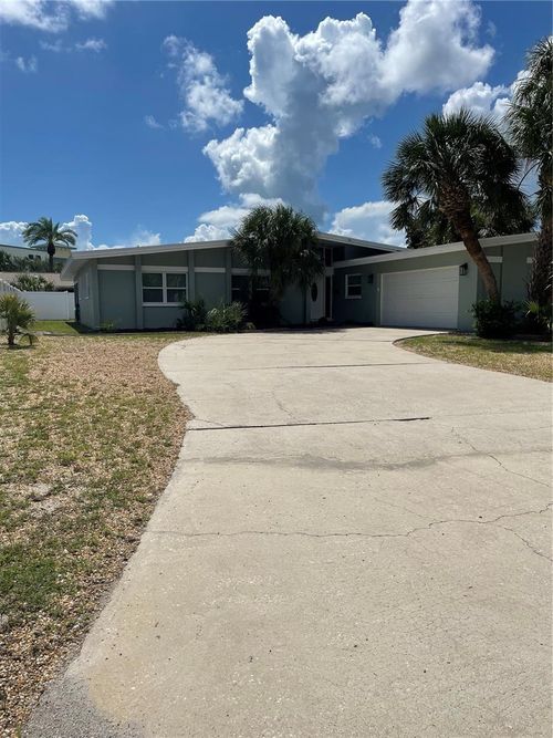 409 4th Ave N, TIERRA VERDE, FL, 33715-1730 | Card Image