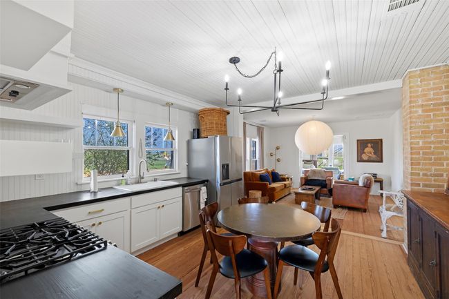 1731 Spur 458, House other with 6 bedrooms, 4 bathrooms and 1 parking in Carmine TX | Image 11