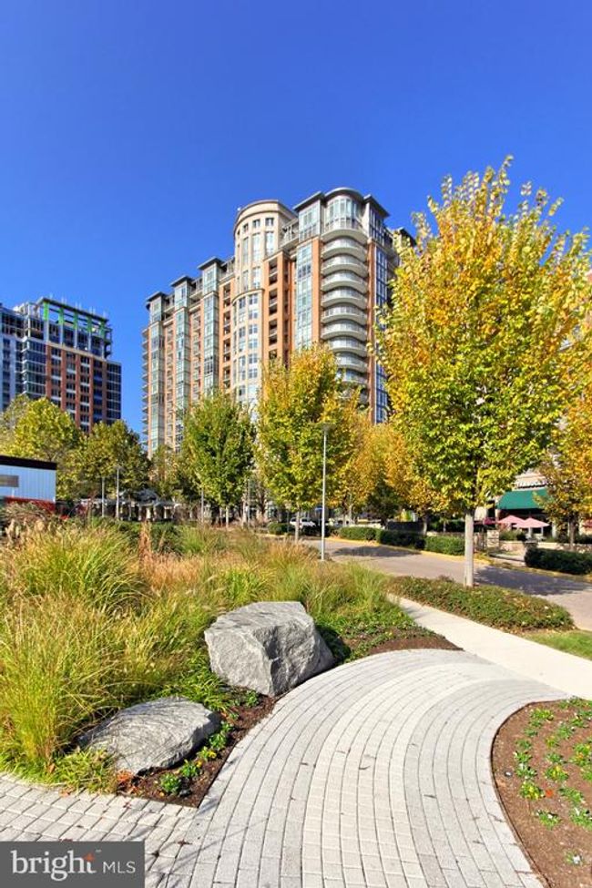 APT-302 - 8220 Crestwood Heights Dr, Condo with 1 bedrooms, 1 bathrooms and null parking in MCLEAN VA | Image 43