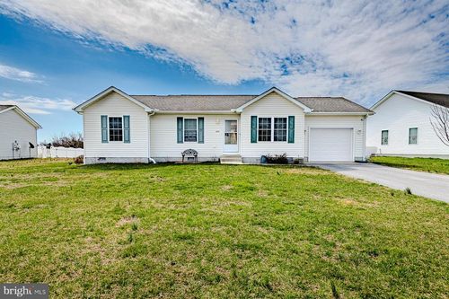 204 Friendship Way, HARRINGTON, DE, 19952-3271 | Card Image