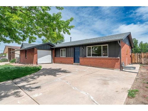 30 Ames St, Lakewood, CO, 80226-2407 | Card Image