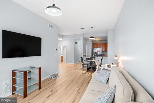 g618-530 Harlan Blvd, WILMINGTON, DE, 19801-5168 | Card Image