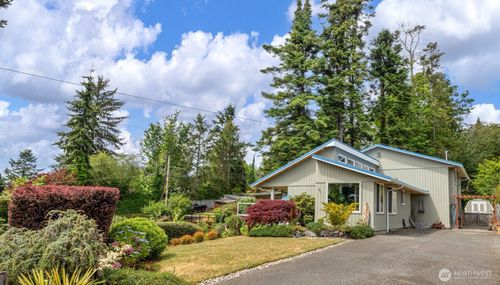 1011 43rd St Nw, Tulalip, WA, 98271-6812 | Card Image