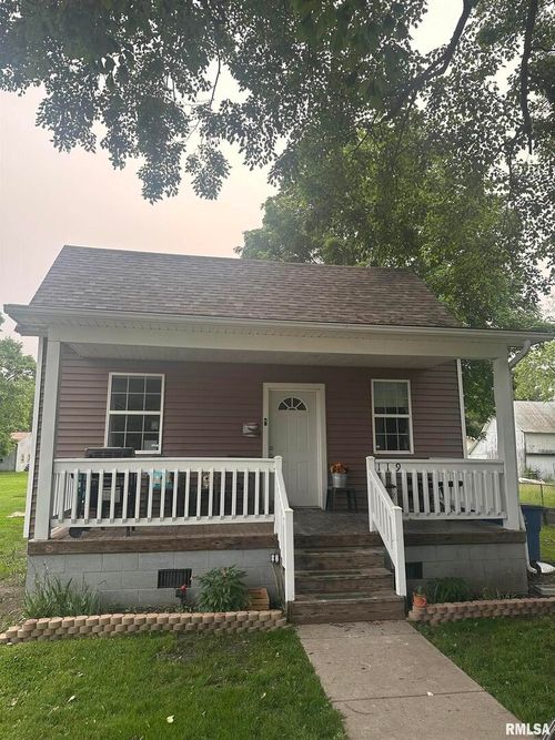 119 S Elm St, Williamsfield, IL, 61489-5029 | Card Image