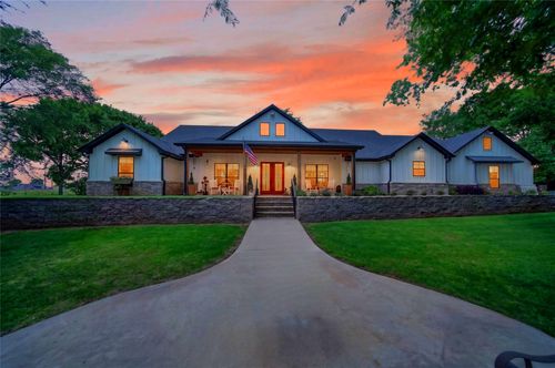 805 County Road 3802, Bullard, TX, 75757-8387 | Card Image