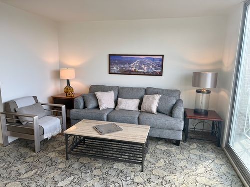 6d-777 E South Temple, Salt Lake City, UT, 84102-1270 | Card Image