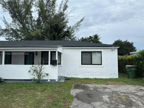 1-1466 Ne 135th St, North Miami, FL, 33161-4458 | Card Image