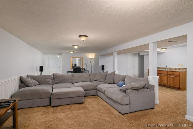 5142 Scottsville Rd, Home with 3 bedrooms, 3 bathrooms and null parking in Floyds Knobs IN | Image 33