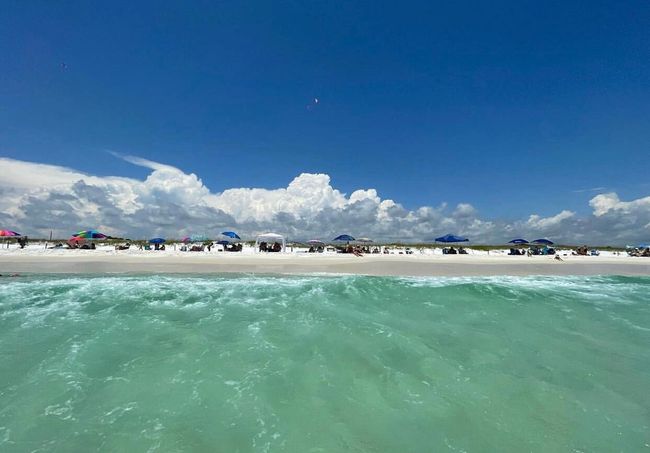 Emerald waters | Image 36