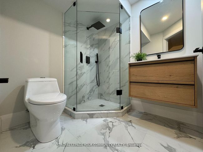 43 Gauguin Ave, House attached with 3 bedrooms, 4 bathrooms and 1 parking in Vaughan ON | Image 33