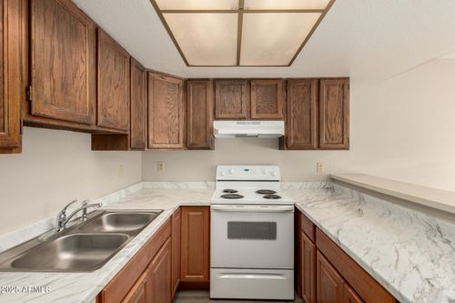 66-2040 S Longmore, Mesa, AZ, 85202-6567 | Card Image