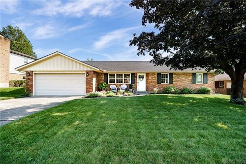 684 Preston Dr, Waynesville, OH, 45068-9750 | Card Image