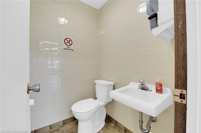 104 - 8268 20 Highway, Home with 0 bedrooms, 0 bathrooms and 20 parking in Smithville ON | Image 16