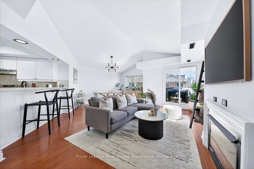 191-75 Bristol Rd E, Mississauga, ON, L4Z3P2 | Card Image