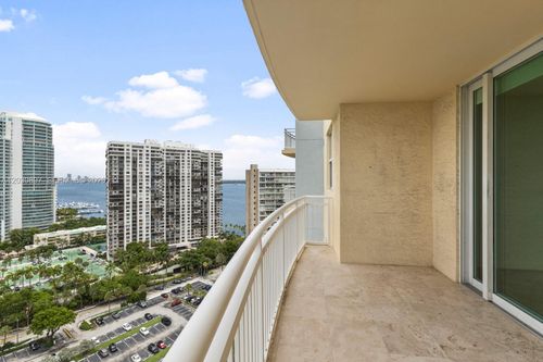 2104-2475 Brickell Ave, Miami, FL, 33129 | Card Image