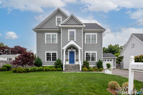 18 Charles St, Darien, CT, 06820-4011 | Card Image