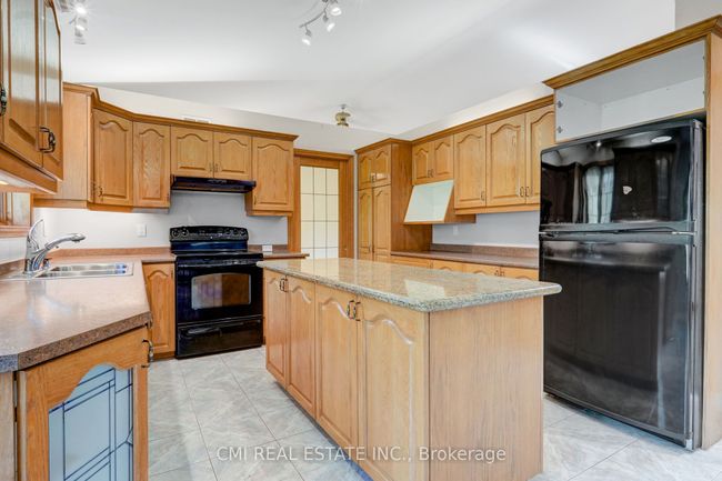 22139 Beauchamps Dr, House other with 6 bedrooms, 3 bathrooms and 10 parking in North Lancaster ON | Image 16