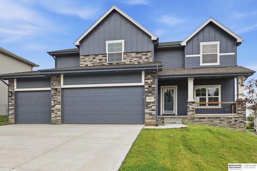 17012 Abigail St, Bennington, NE, 68007-5053 | Card Image