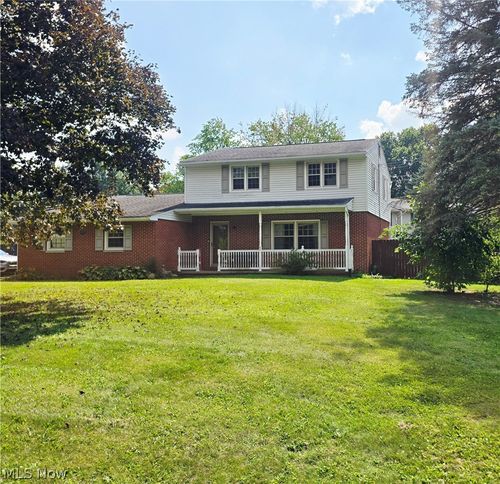 1847 Bruce Street, Canal Fulton, OH, 44614 | Card Image