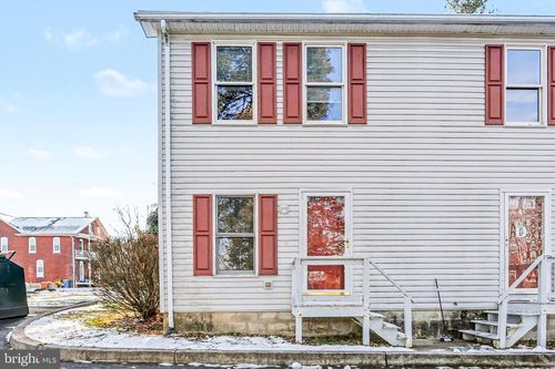 apt-3-143 15th St, New Cumberland, PA, 17070-1100 | Card Image