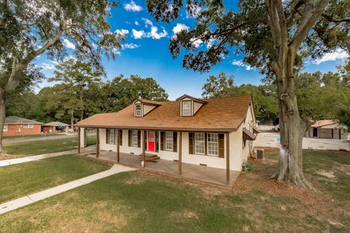3324 Delaware St, Baton Rouge, LA, 70805-5919 | Card Image
