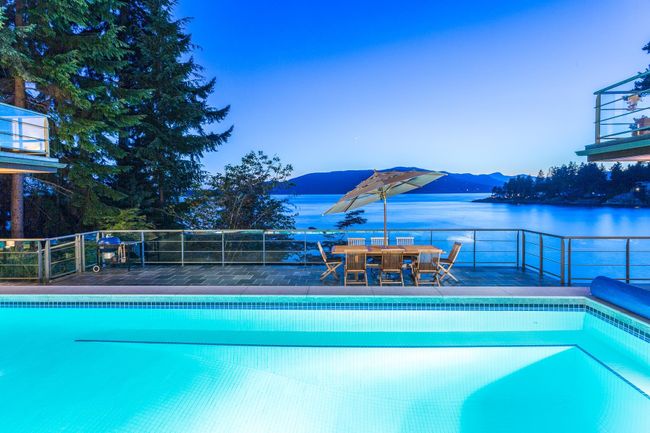 5363 Kew Cliff Road, House other with 5 bedrooms, 4 bathrooms and 8 parking in West Vancouver BC | Image 6
