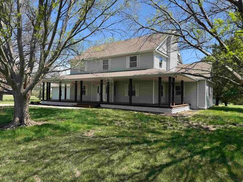 19584 71st Rd, Winfield, KS, 67156-7306 | Card Image