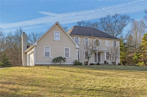 30 Alyssa Ct, Hope, RI, 02831-1555 | Card Image