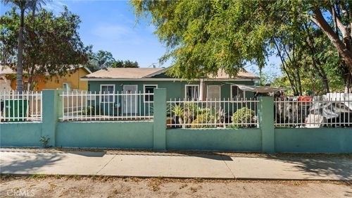 414 S Sheridan St, Corona, CA, 92882-2222 | Card Image